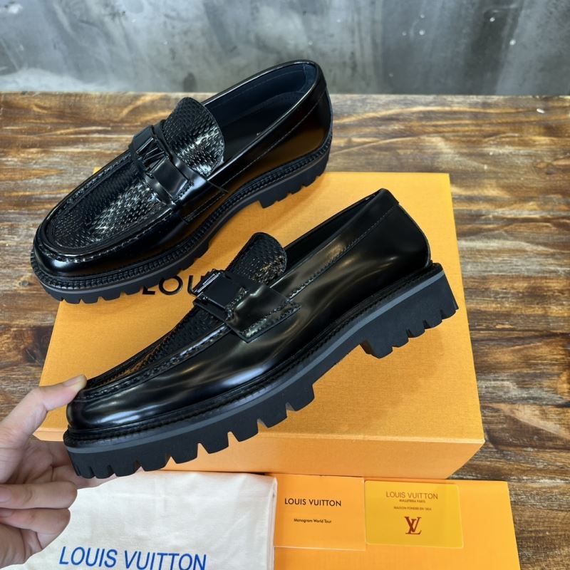 Louis Vuitton Low Shoes